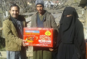 Director finance abdul kabir khan distributed sewing machine in postion holder students RMGC Talhatta /Abbottabad